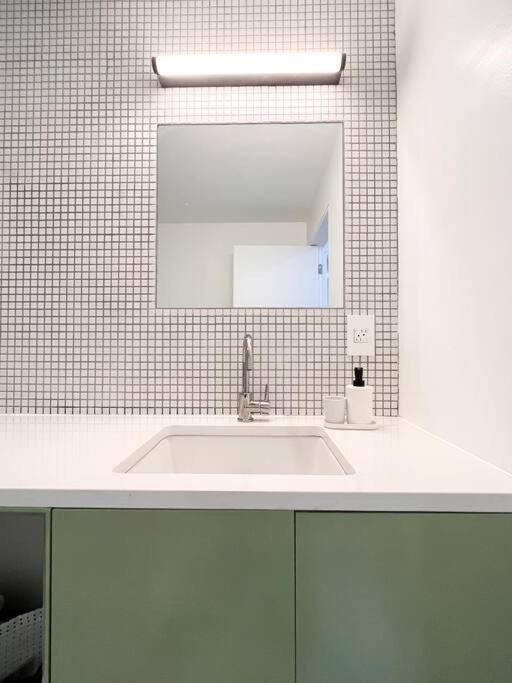 New Cozy Modern Minimalist Stay In Brooklyn At Rem-Casa New York Eksteriør billede