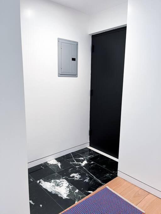 New Cozy Modern Minimalist Stay In Brooklyn At Rem-Casa New York Eksteriør billede
